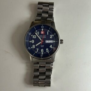 Wenger S.A.K. Design 100WR Men's Watch DayDate Lume Swiss Made 096.0465